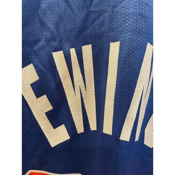 Champion vintage New York Knicks Patrick Ewing jersey - Picture 12 of 13